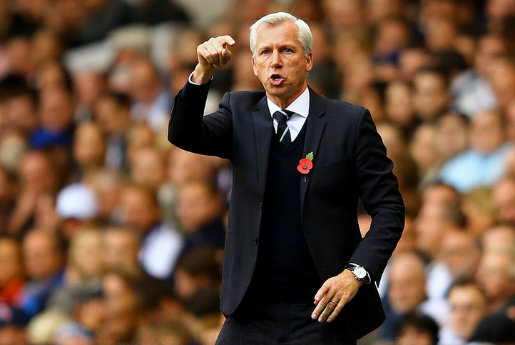  So this is what Pardew looks like when he actually coaches, and his players listen. 